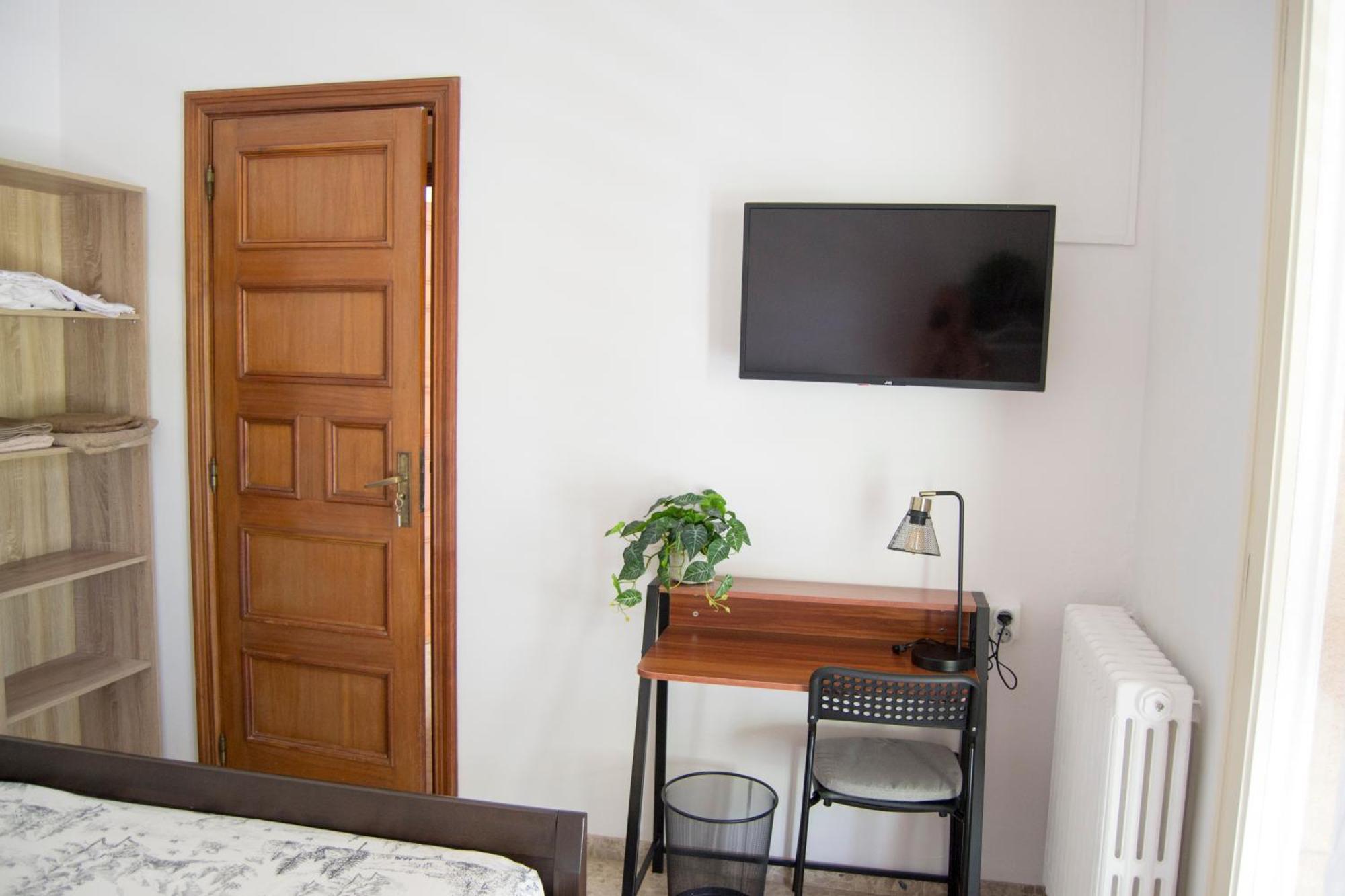 Appartamento Habitacio V Cal Kim Martorell Esterno foto